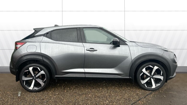 Nissan Juke 1.0 DiG-T 114 Tekna 5dr Petrol Hatchback
